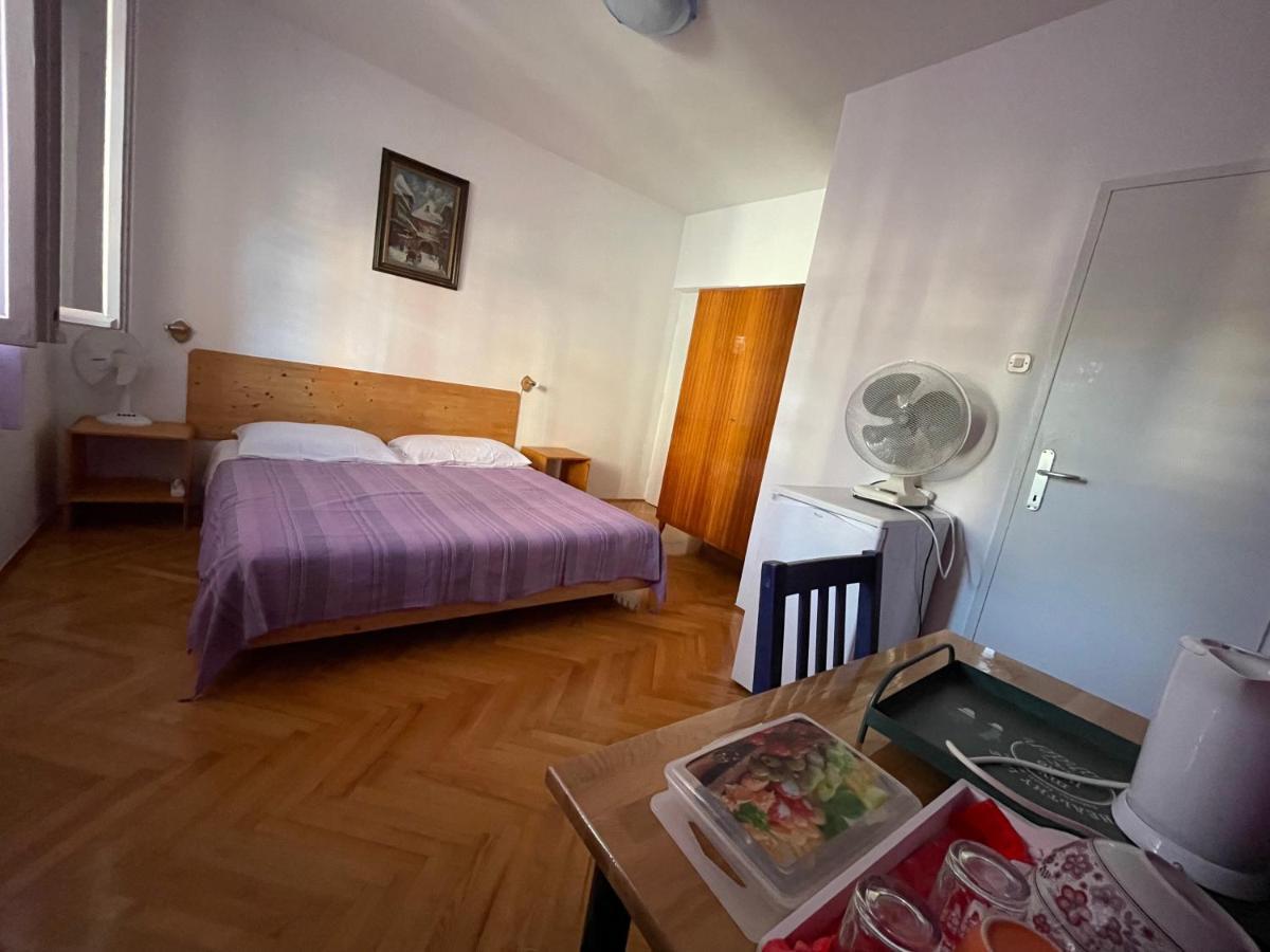 Hvar Guesthouse - Double Bedroom With Private Bathroom Jelsa  Luaran gambar