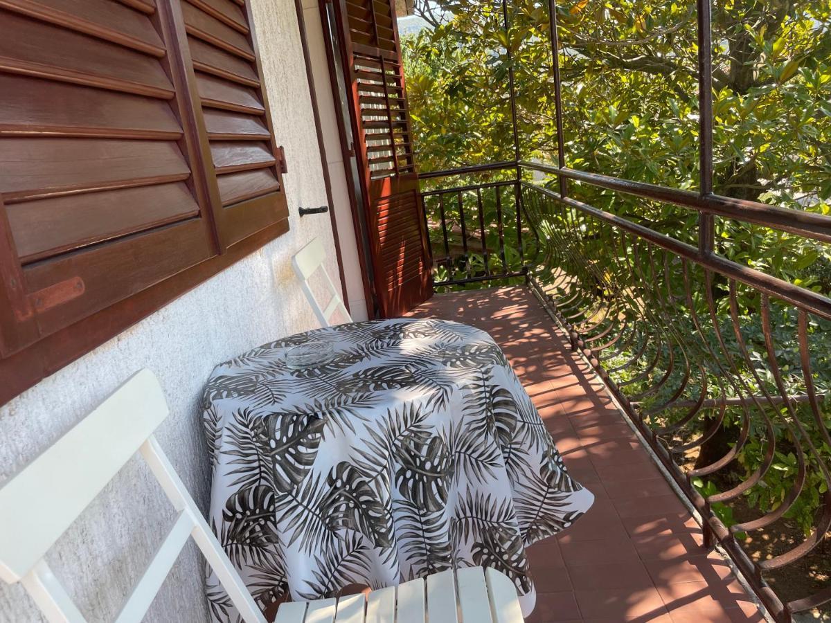 Hvar Guesthouse - Double Bedroom With Private Bathroom Jelsa  Luaran gambar
