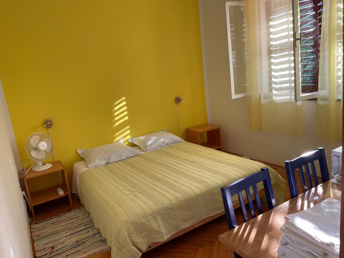 Hvar Guesthouse - Double Bedroom With Private Bathroom Jelsa  Luaran gambar